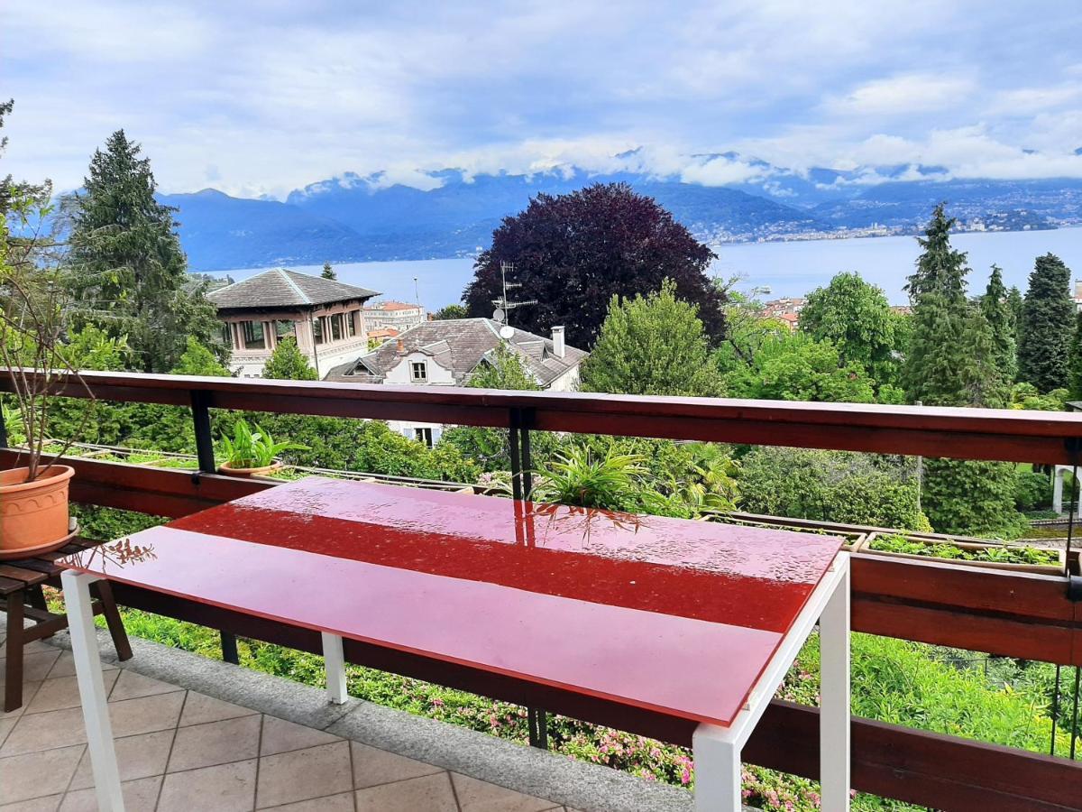 La Finestra Sul Lago - In Villa Con Vista E Posto Auto Coperto Stresa Exteriér fotografie